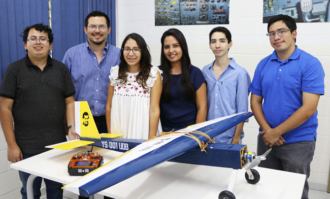 Facultad de Aeron&acute;utica crea primera aeronave no tripulada con dise&ntilde;o propio