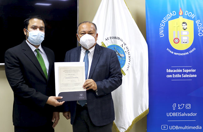 AAC renueva a la UDB permiso de operaci&oacute;n como organizaci&oacute;n de instrucci&oacute;n de mantenimiento aeron&aacute;utico