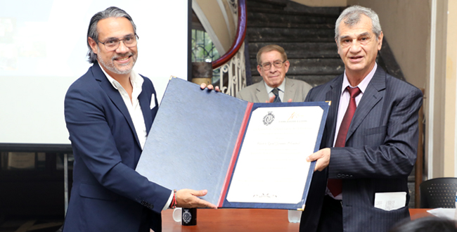 H&eacute;ctor Grenni, investigador del CIPES de la Universidad Don Bosco, fue nombrado Miembro Acad&eacute;mico de la Academia Salvadore&ntilde;a de Historia, en la categor&iacute;a Correspondientes