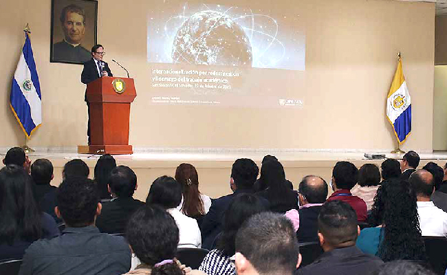 Universidad Don Bosco apertura a&ntilde;0 acad&eacute;mico 2023 con Lecci&oacute;on Inaugural dedicada a la internacionalizaci&oacute;n por medio de  de redes acad&eacute;micas