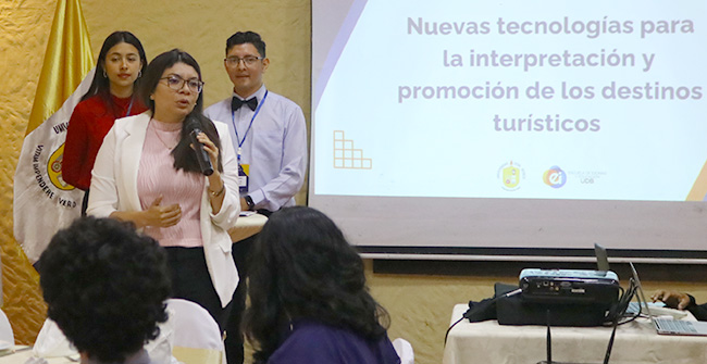 Escuela de Idiomas y Educación desarrolla talleres formativos del rubro turítico