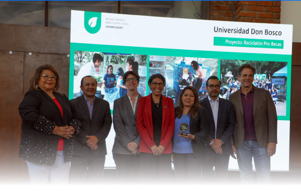 Reciclatón probecas UDB es reconocido como Marca Verde Positiva 2024