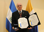 Galería fotográfica del evento Doctorado Honoris Causa en Educación entregado al Dr. Karlheinz Wolfgang