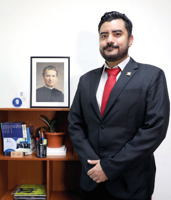 Coordinador de Ciencias Económicas