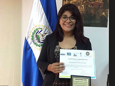 Alejandra Pacheco Alejandra Pacheco
