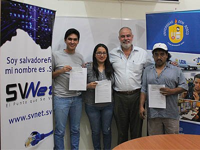 SVNet apoya el desarrollo educativo de jóvenes universitario SVNet apoya el desarrollo educativo de jóvenes universitario