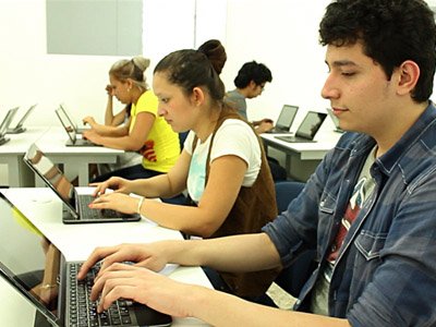Centro de Innovación de Software para Móviles