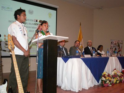 La Universidad Don Bosco realiz? graduaci?n en lengua N?huat-Pipil