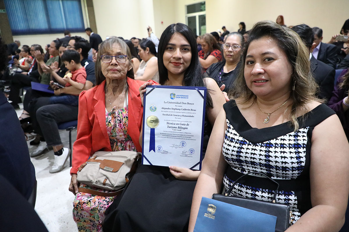 CEREMONIAS DE GRADUACIÓN DE CICLO 02-2025 - DÍA 1 - ACTO 1