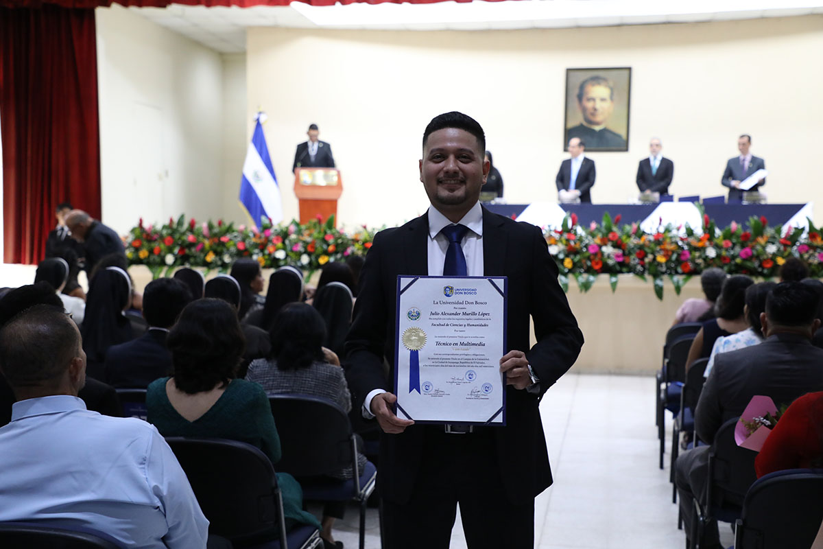 CEREMONIAS DE GRADUACIÓN DE CICLO 02-2025 - DÍA 1 - ACTO 1