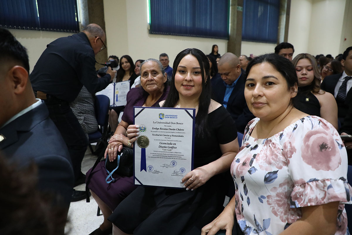 CEREMONIAS DE GRADUACIÓN DE CICLO 02-2025 - DÍA 1 - ACTO 2