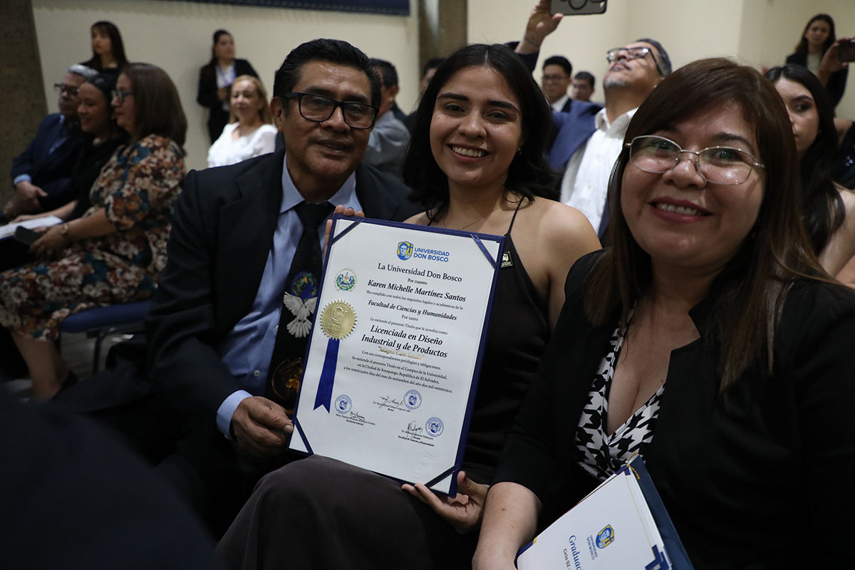 CEREMONIAS DE GRADUACIÓN DE CICLO 02-2025 - DÍA 1 - ACTO 2