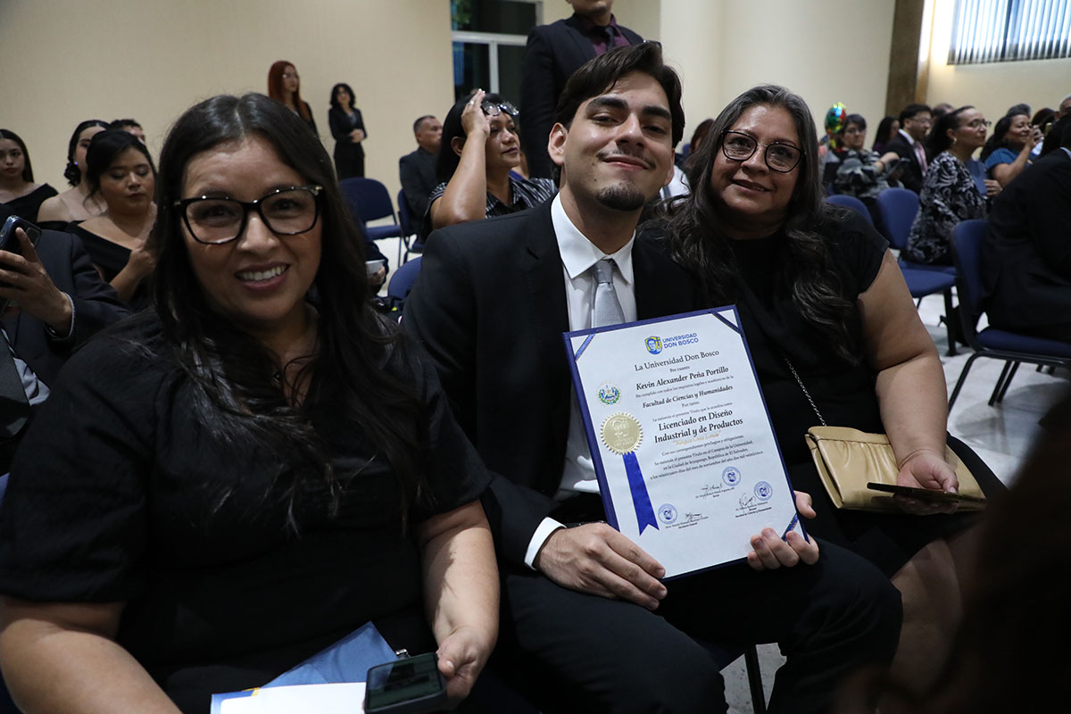 CEREMONIAS DE GRADUACIÓN DE CICLO 02-2025 - DÍA 1 - ACTO 2