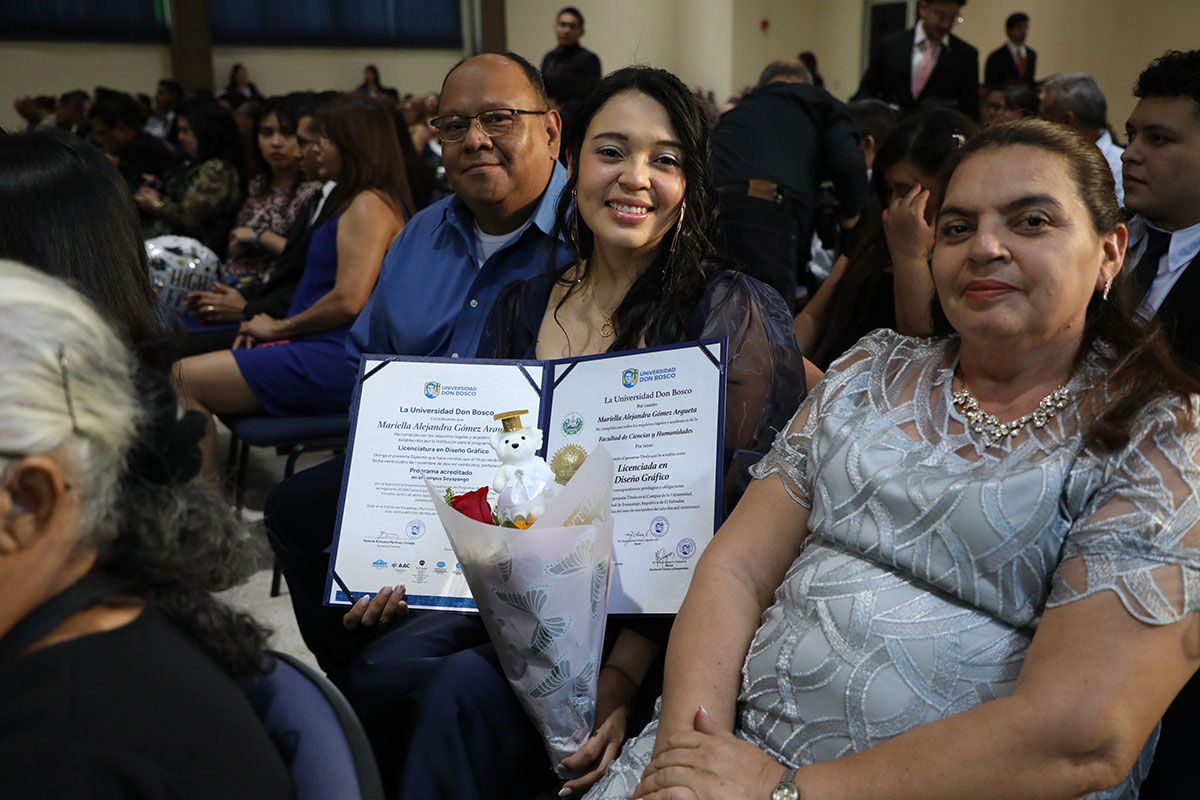 CEREMONIAS DE GRADUACIÓN DE CICLO 02-2025 - DÍA 1 - ACTO 2