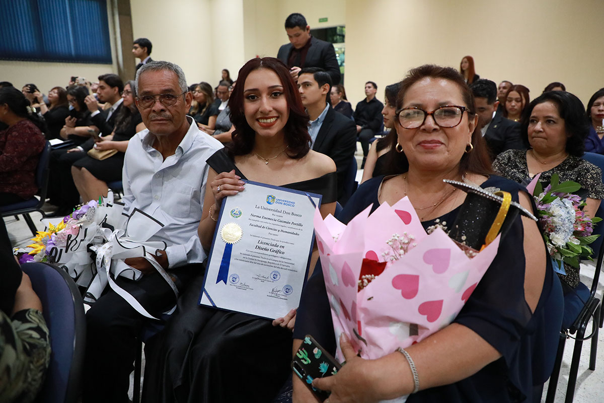 CEREMONIAS DE GRADUACIÓN DE CICLO 02-2025 - DÍA 1 - ACTO 2