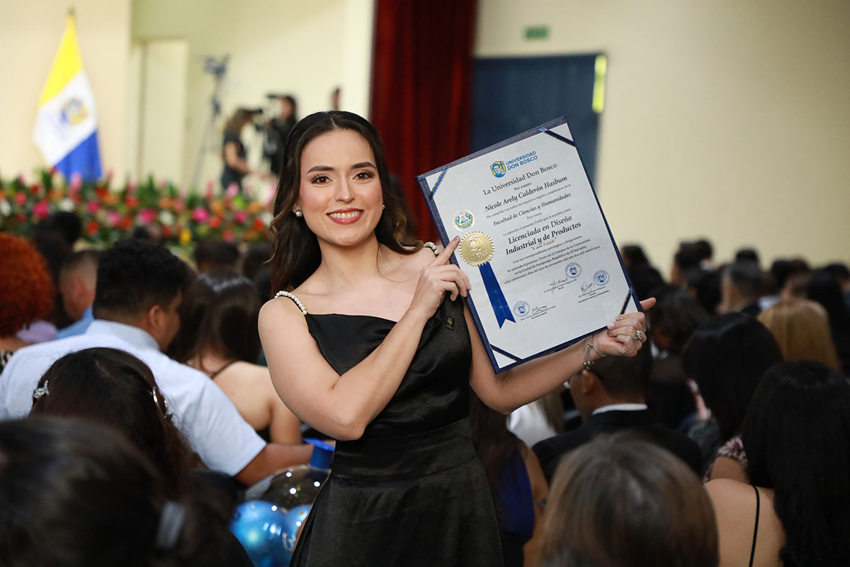 CEREMONIAS DE GRADUACIÓN DE CICLO 02-2025 - DÍA 1 - ACTO 2