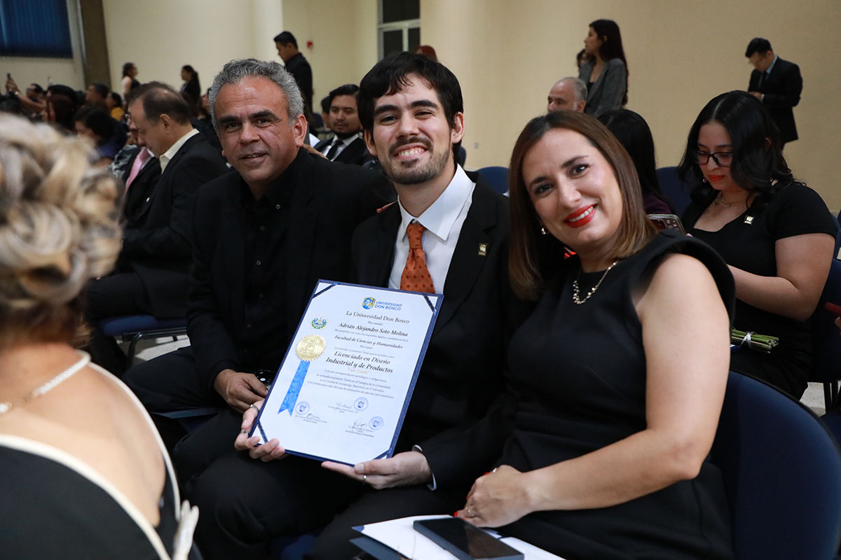 CEREMONIAS DE GRADUACIÓN DE CICLO 02-2025 - DÍA 1 - ACTO 2