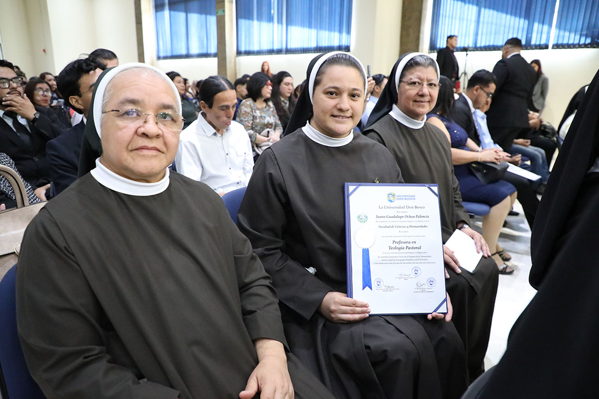 CEREMONIAS DE GRADUACIÓN DE CICLO 02-2025 - DÍA 1 - ACTO 1