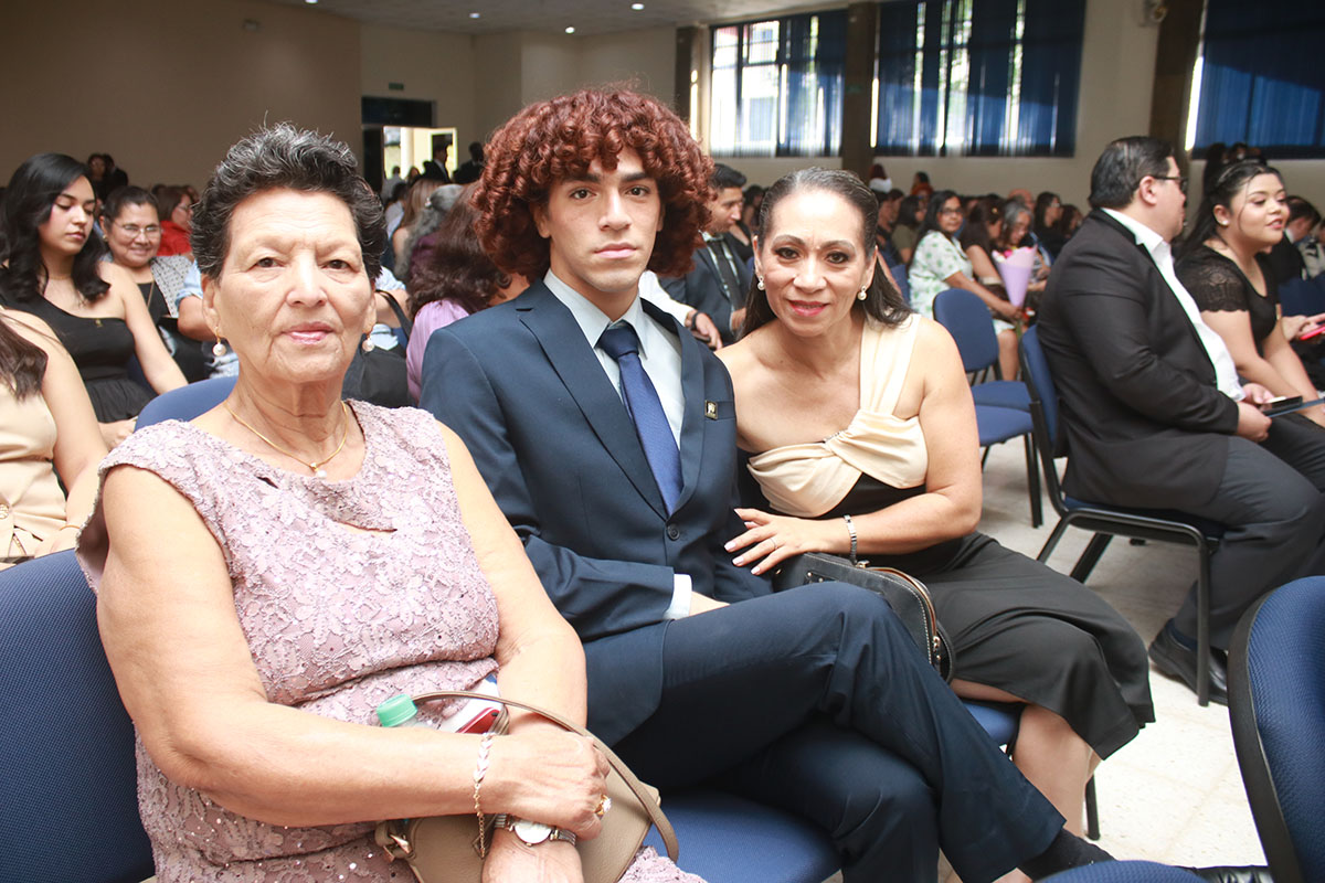 CEREMONIAS DE GRADUACIÓN DE CICLO 02-2025 - DÍA 1 - ACTO 2