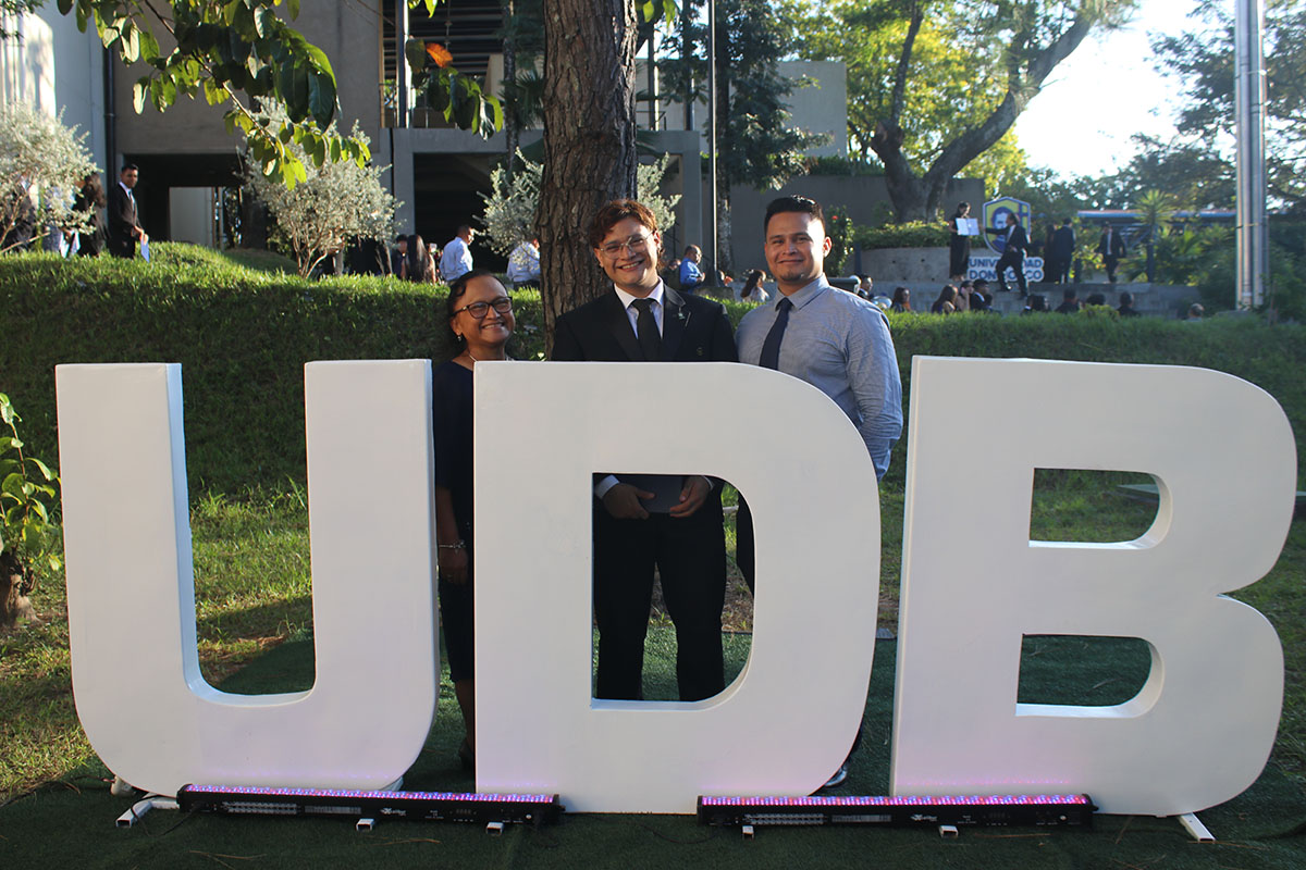 CEREMONIAS DE GRADUACIÓN DE CICLO 02-2025 - DÍA 1 - ACTO 2