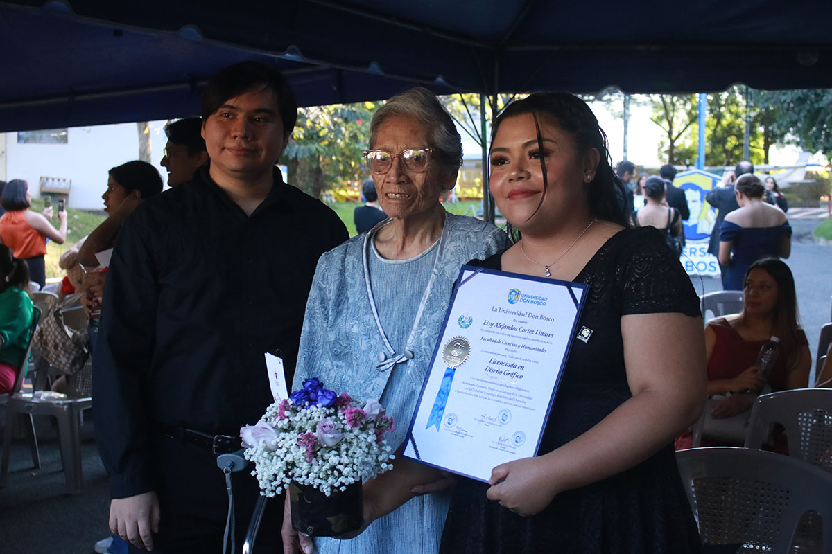 CEREMONIAS DE GRADUACIÓN DE CICLO 02-2025 - DÍA 1 - ACTO 2