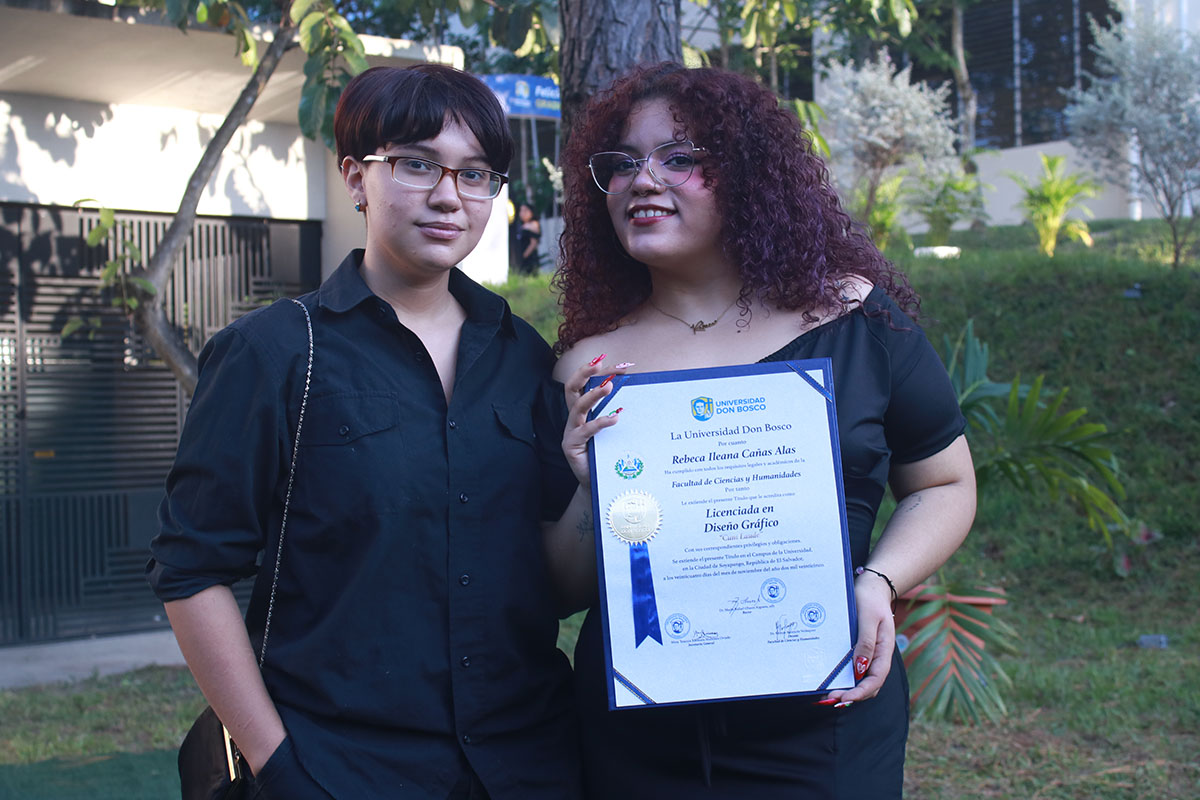 CEREMONIAS DE GRADUACIÓN DE CICLO 02-2025 - DÍA 1 - ACTO 2