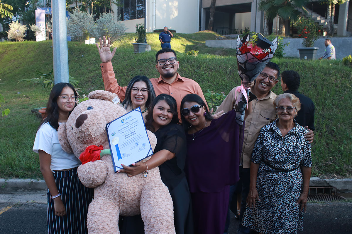 CEREMONIAS DE GRADUACIÓN DE CICLO 02-2025 - DÍA 1 - ACTO 2