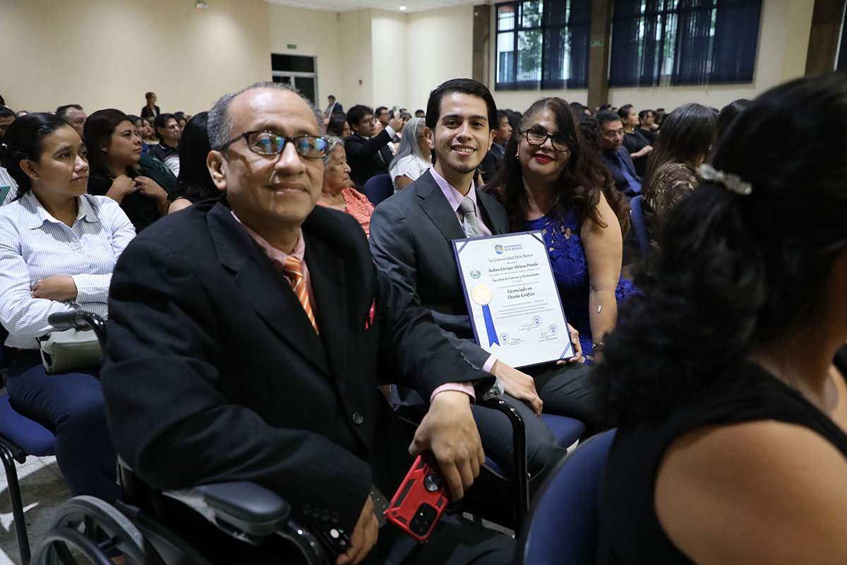 CEREMONIAS DE GRADUACIÓN DE CICLO 02-2025 - DÍA 1 - ACTO 3