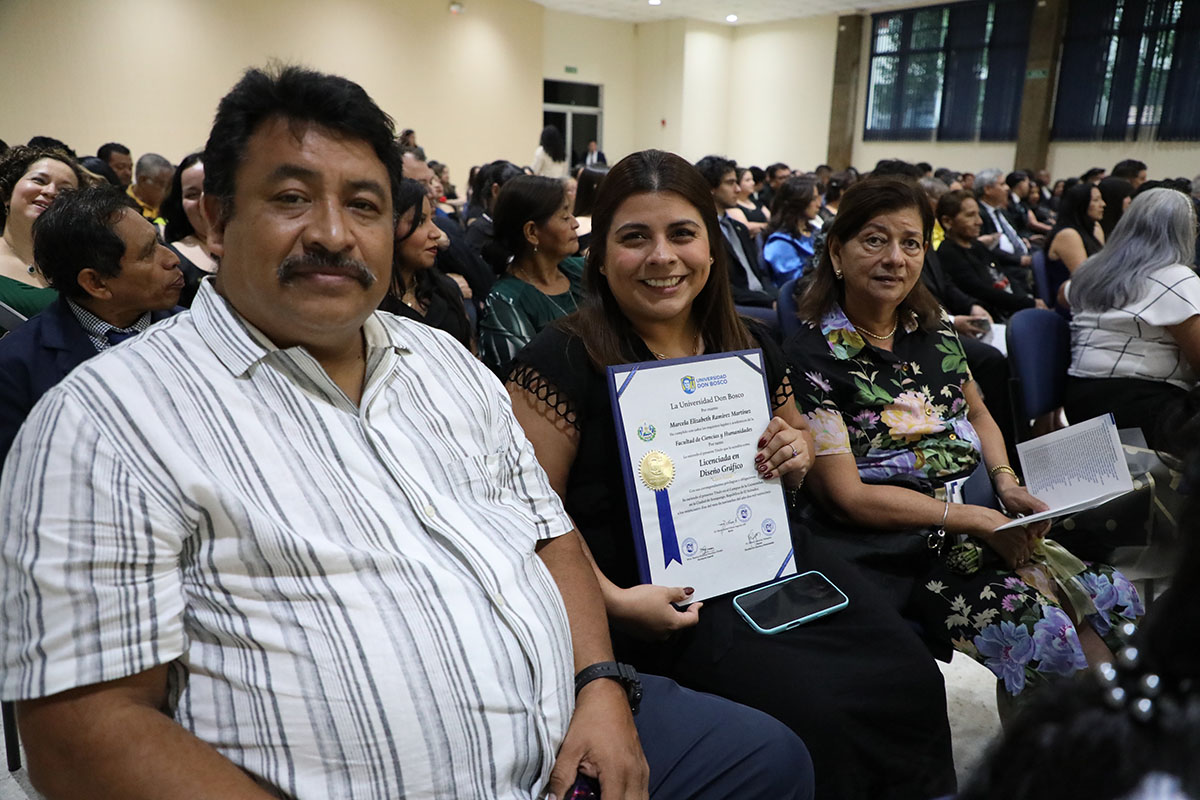 CEREMONIAS DE GRADUACIÓN DE CICLO 02-2025 - DÍA 1 - ACTO 3