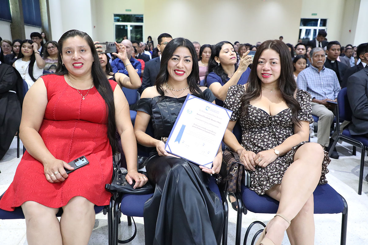 CEREMONIAS DE GRADUACIÓN DE CICLO 02-2025 - DÍA 1 - ACTO 1