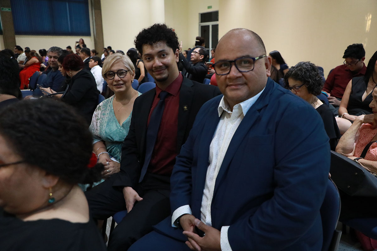 CEREMONIAS DE GRADUACIÓN DE CICLO 02-2025 - DÍA 1 - ACTO 3