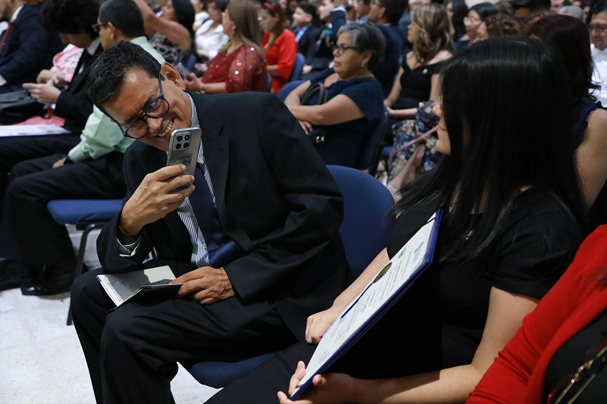 CEREMONIAS DE GRADUACIÓN DE CICLO 02-2025 - DÍA 1 - ACTO 3