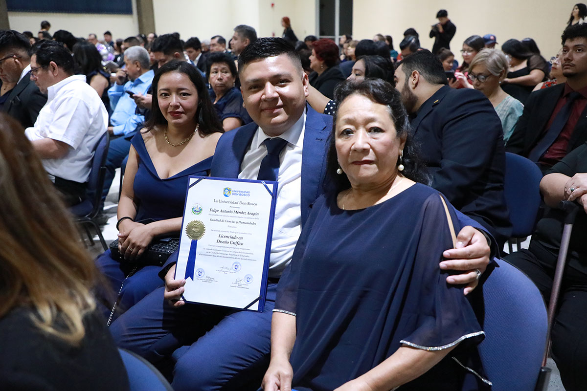 CEREMONIAS DE GRADUACIÓN DE CICLO 02-2025 - DÍA 1 - ACTO 3