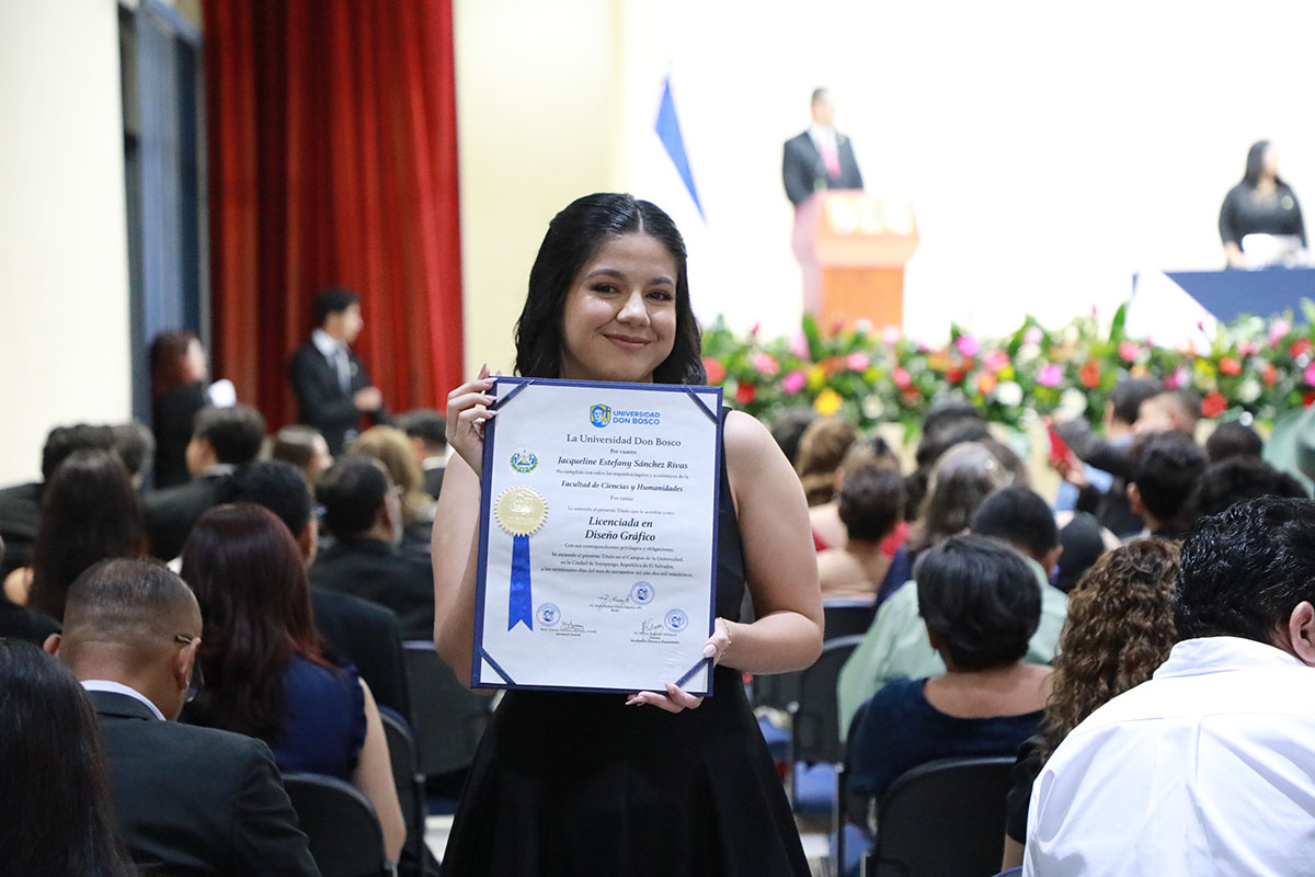 CEREMONIAS DE GRADUACIÓN DE CICLO 02-2025 - DÍA 1 - ACTO 3
