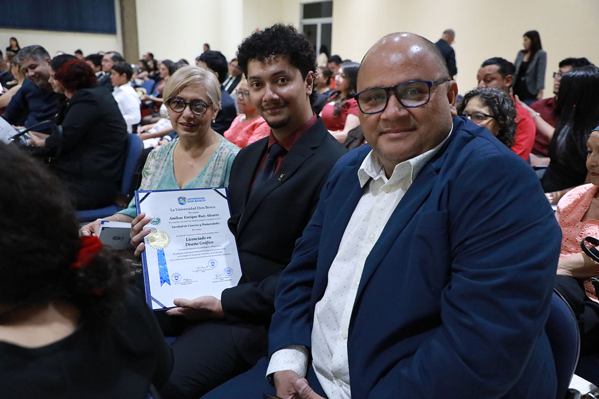 CEREMONIAS DE GRADUACIÓN DE CICLO 02-2025 - DÍA 1 - ACTO 3