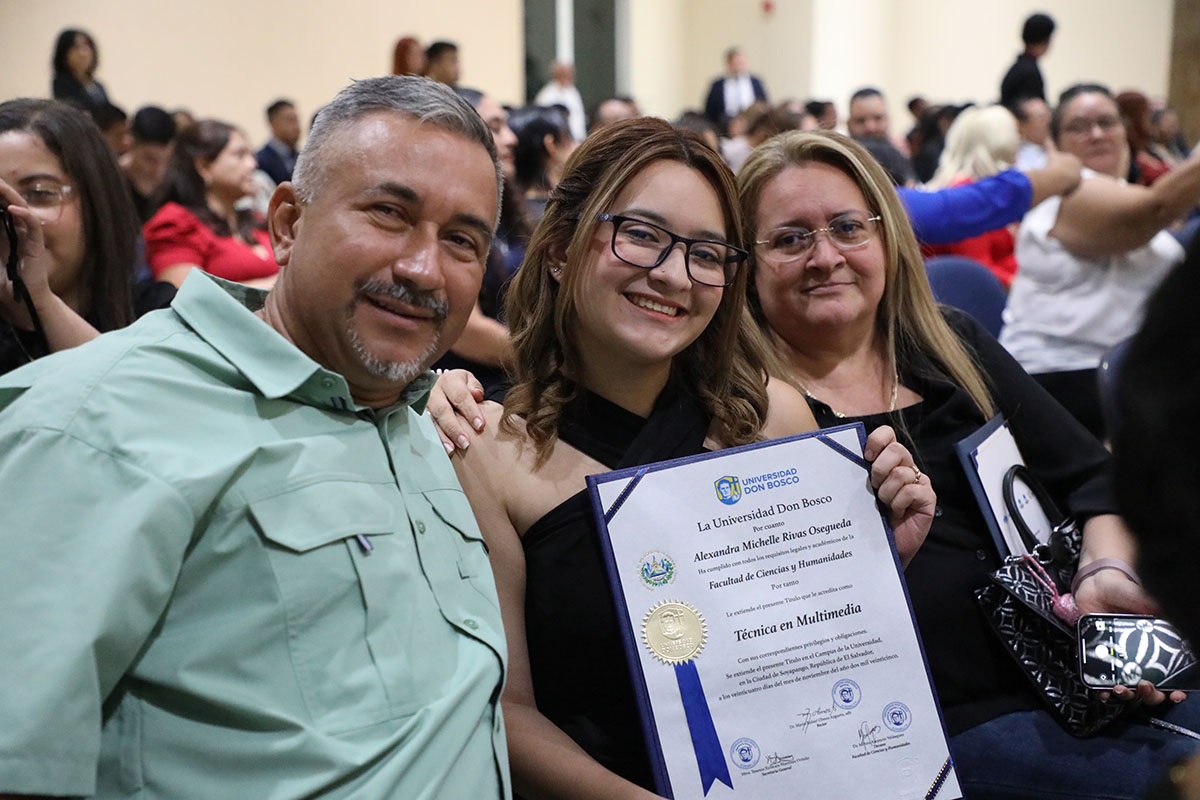 CEREMONIAS DE GRADUACIÓN DE CICLO 02-2025 - DÍA 1 - ACTO 1