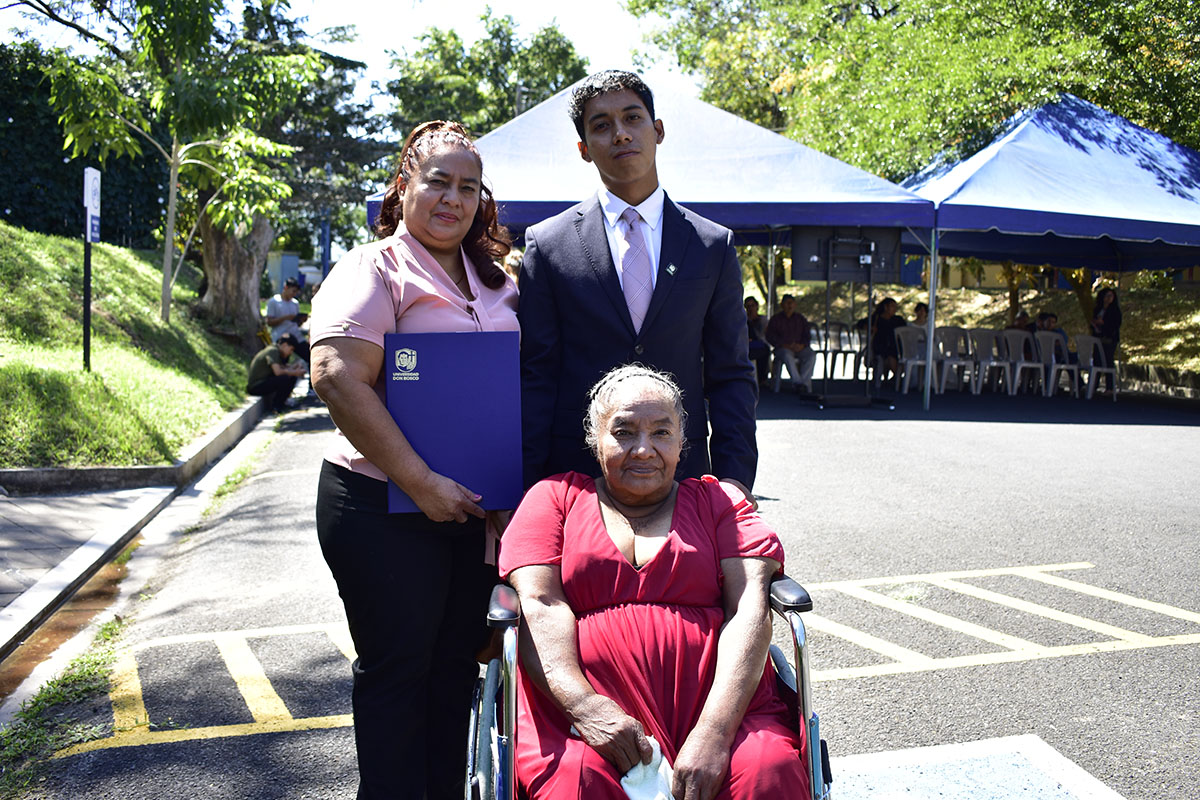 CEREMONIAS DE GRADUACIÓN DE CICLO 02-2025 - DÍA 1 - ACTO 1