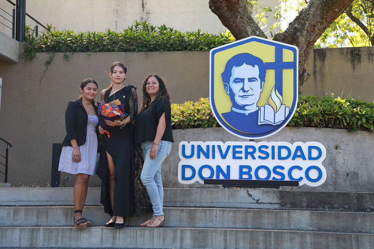 CEREMONIAS DE GRADUACIÓN DE CICLO 02-2025 - DÍA 1 - ACTO 1