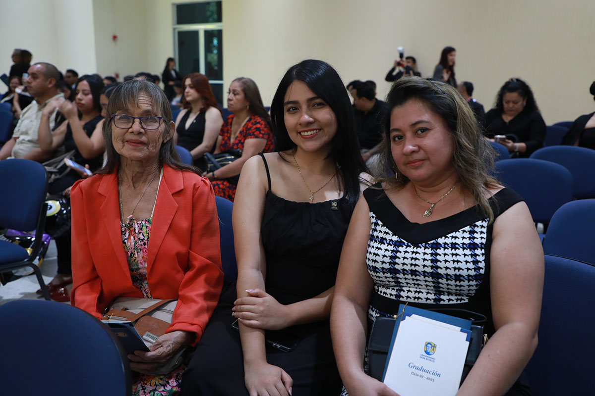 CEREMONIAS DE GRADUACIÓN DE CICLO 02-2025 - DÍA 1 - ACTO 1