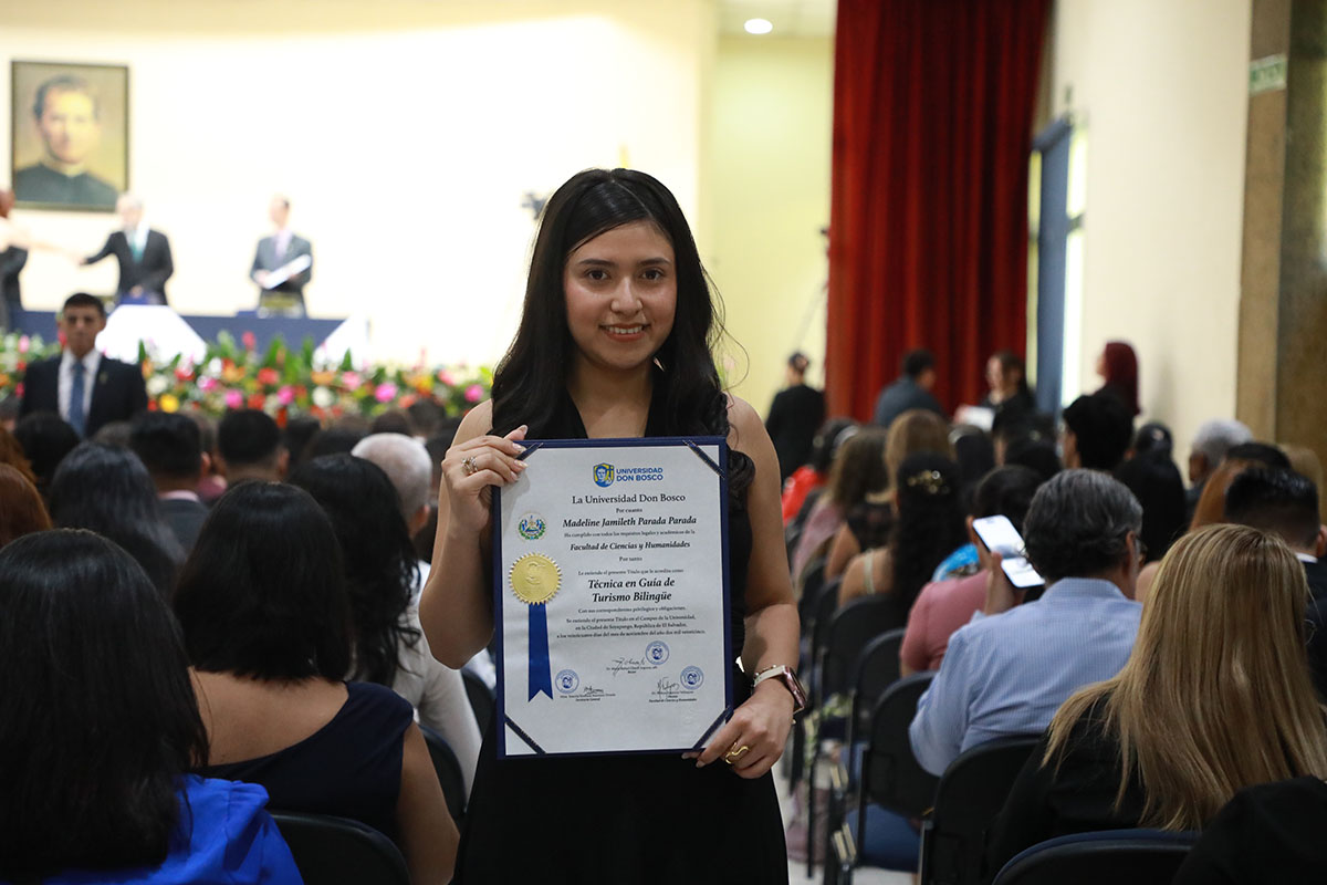 CEREMONIAS DE GRADUACIÓN DE CICLO 02-2025 - DÍA 1 - ACTO 1