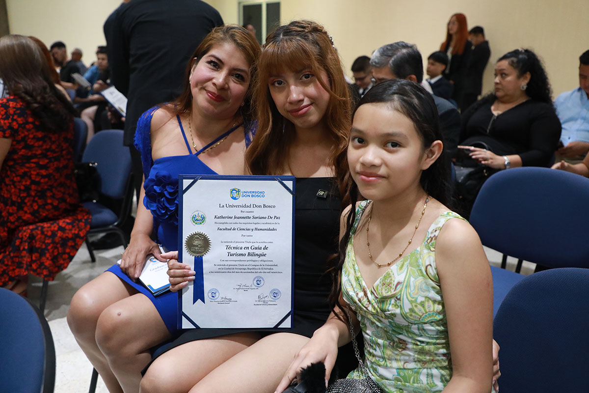 CEREMONIAS DE GRADUACIÓN DE CICLO 02-2025 - DÍA 1 - ACTO 1