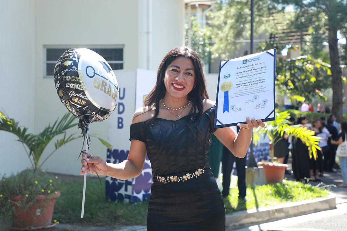 CEREMONIAS DE GRADUACIÓN DE CICLO 02-2025 - DÍA 1 - ACTO 1