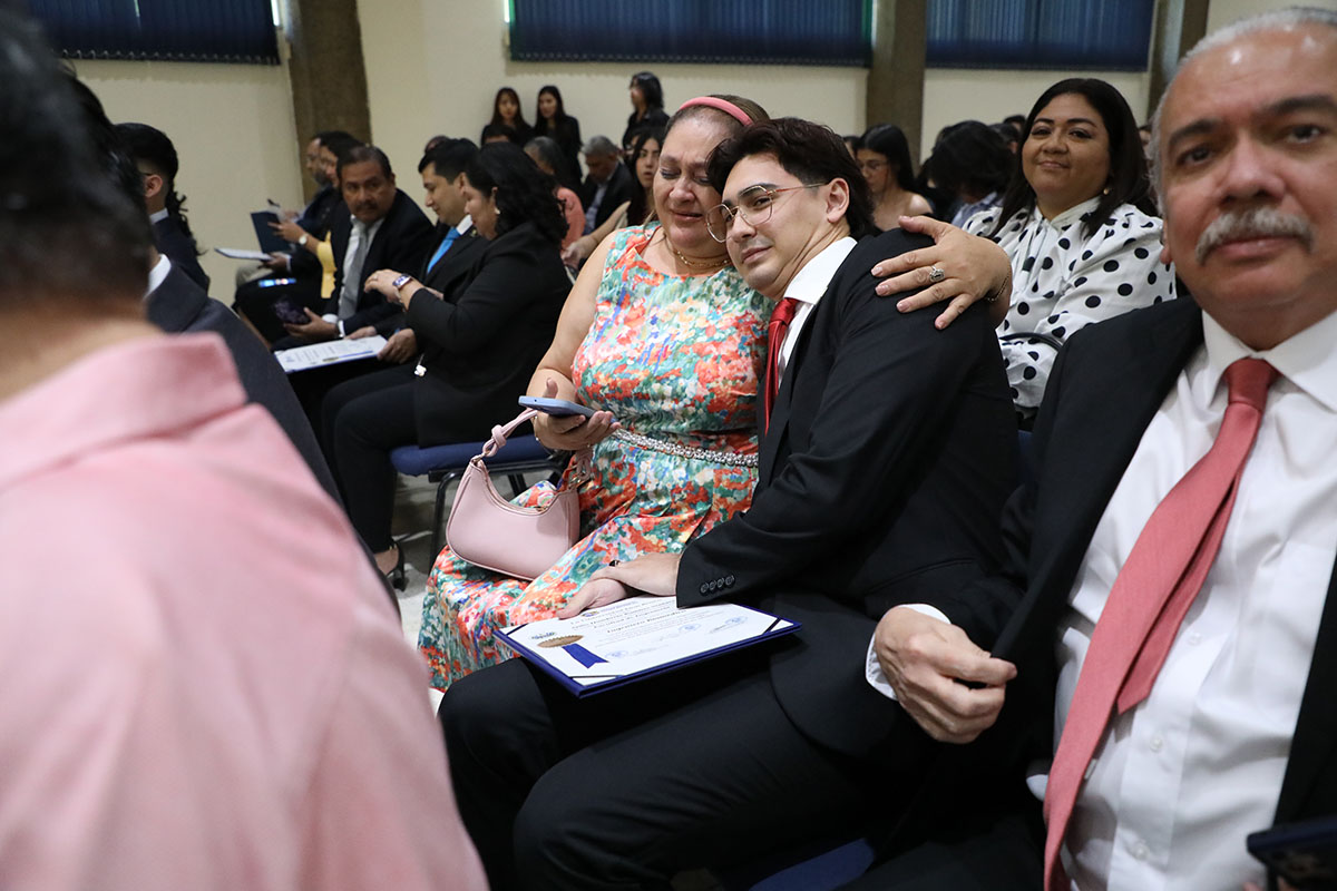 CEREMONIAS DE GRADUACIÓN DE CICLO 02-2025 - DÍA 3 - ACTO 8