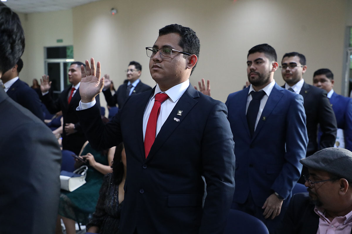 CEREMONIAS DE GRADUACIÓN DE CICLO 02-2025 - DÍA 3 - ACTO 8