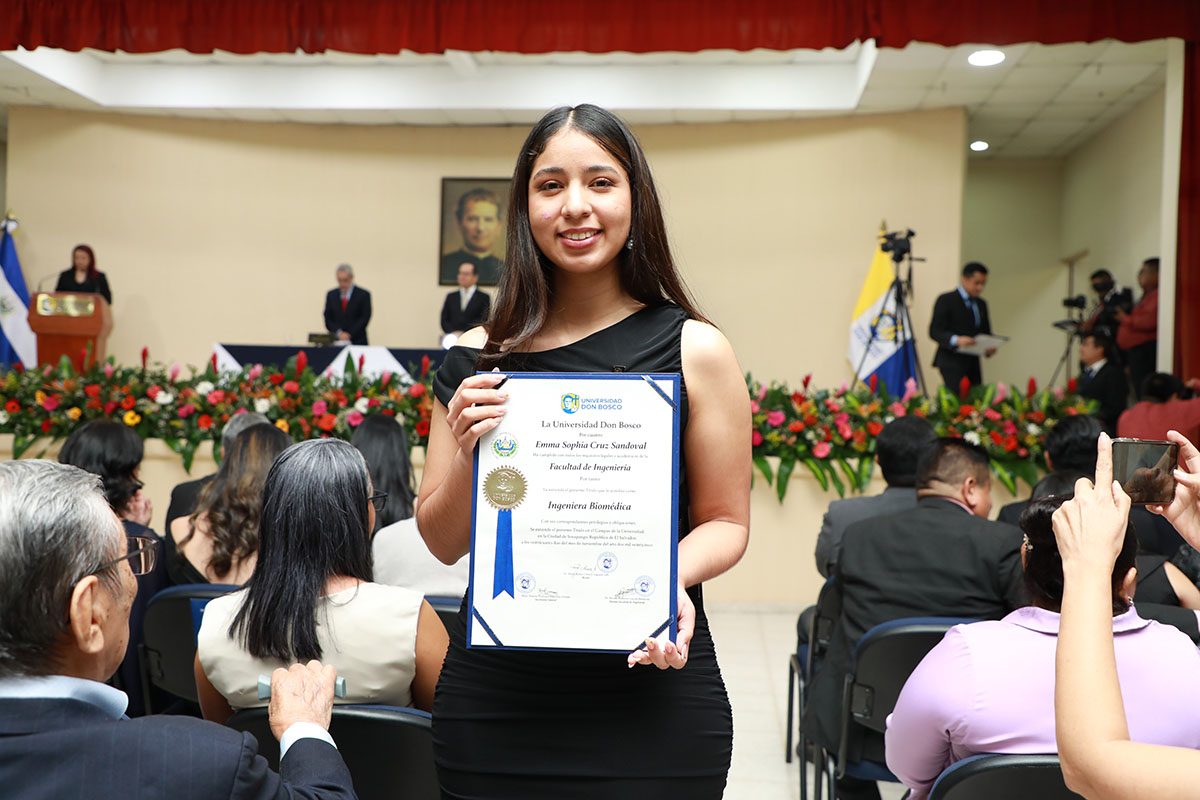 CEREMONIAS DE GRADUACIÓN DE CICLO 02-2025 - DÍA 3 - ACTO 8