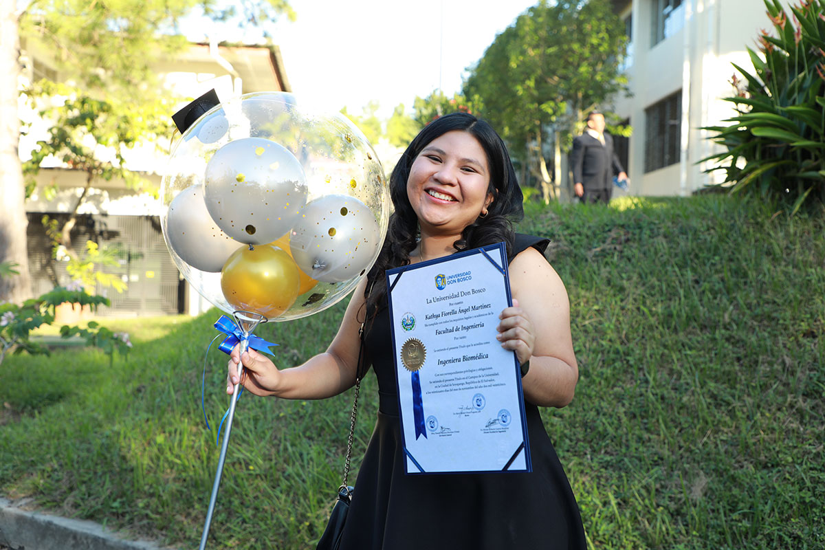 CEREMONIAS DE GRADUACIÓN DE CICLO 02-2025 - DÍA 3 - ACTO 8