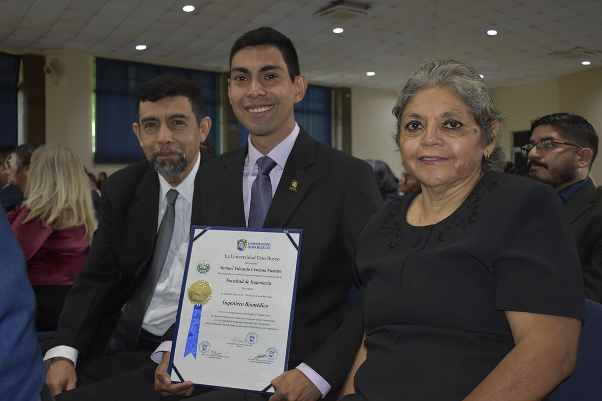 CEREMONIAS DE GRADUACIÓN DE CICLO 02-2025 - DÍA 3 - ACTO 8