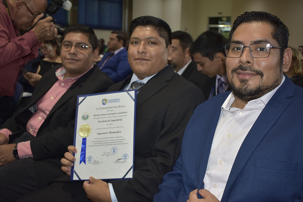 CEREMONIAS DE GRADUACIÓN DE CICLO 02-2025 - DÍA 3 - ACTO 8