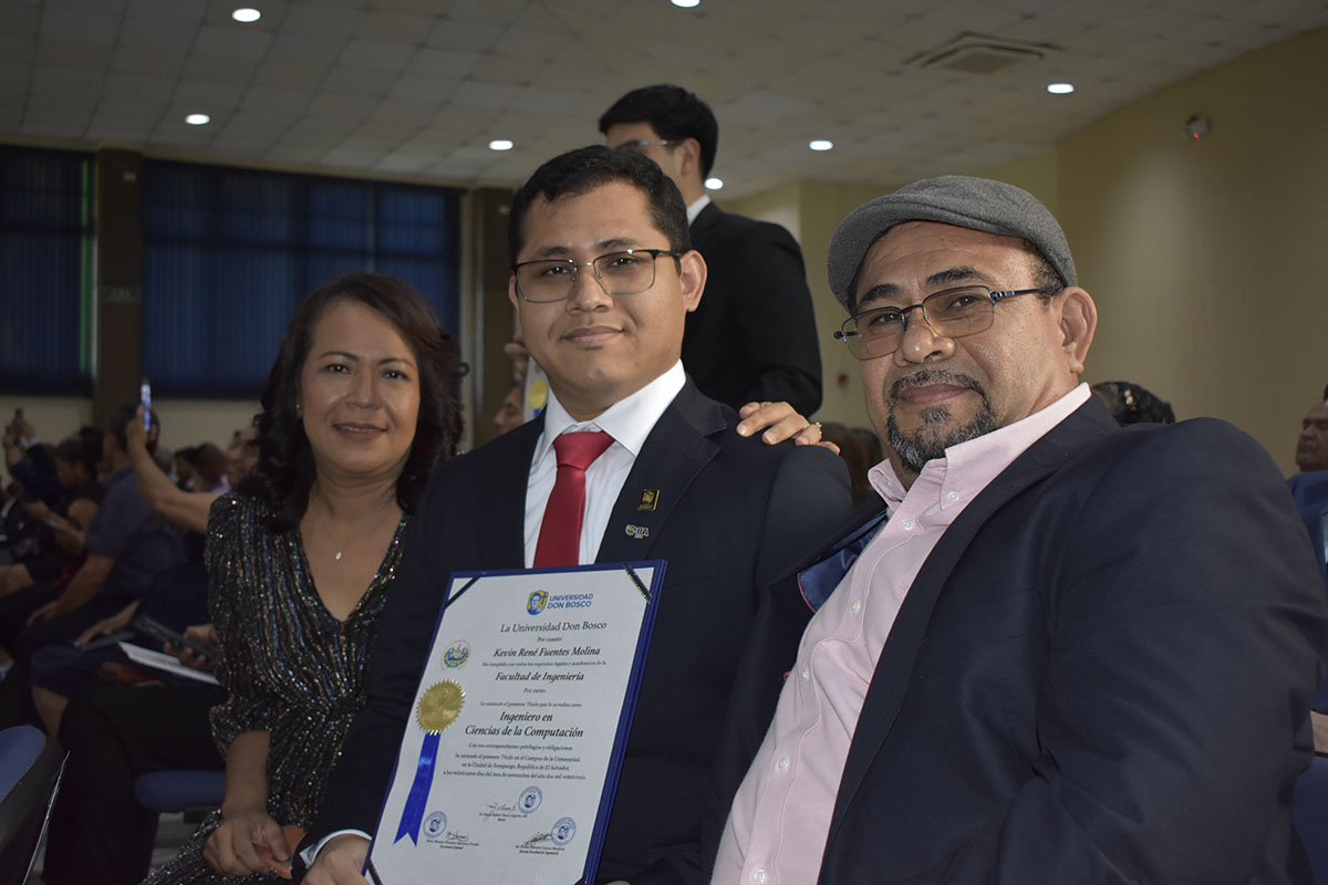 CEREMONIAS DE GRADUACIÓN DE CICLO 02-2025 - DÍA 3 - ACTO 8