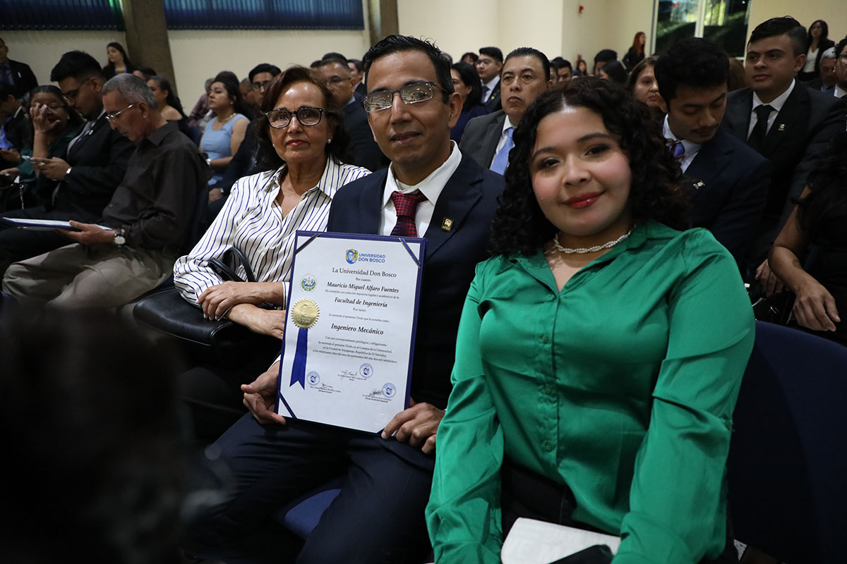 CEREMONIAS DE GRADUACIÓN DE CICLO 02-2025 - DÍA 3 - ACTO 7